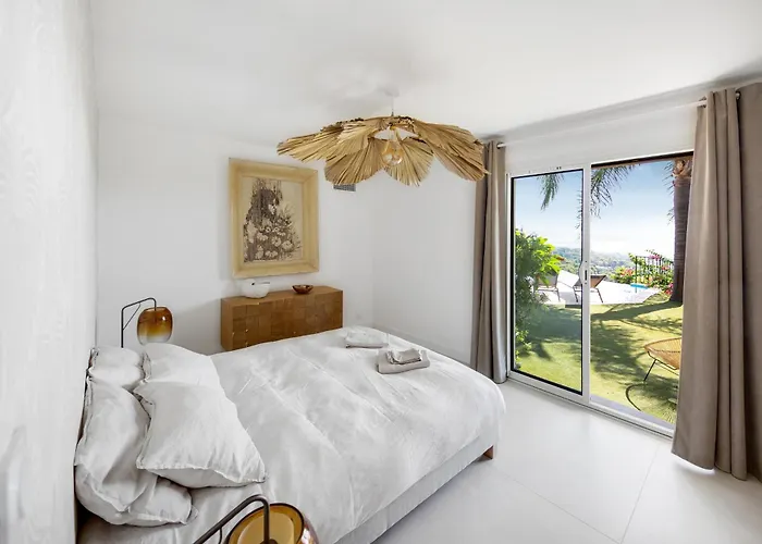 Prestigieuse Piscine Vue Mer-wifi Clim By Hc 4 - Vue époustouflante Parking-wifi By Hc Hyères